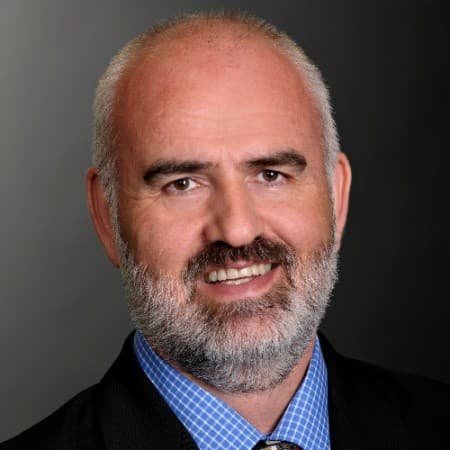 Thomas Hollmann headshot