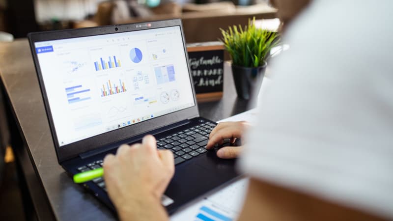 Top 7 signs your org has outgrown its current CRM - Preview Image