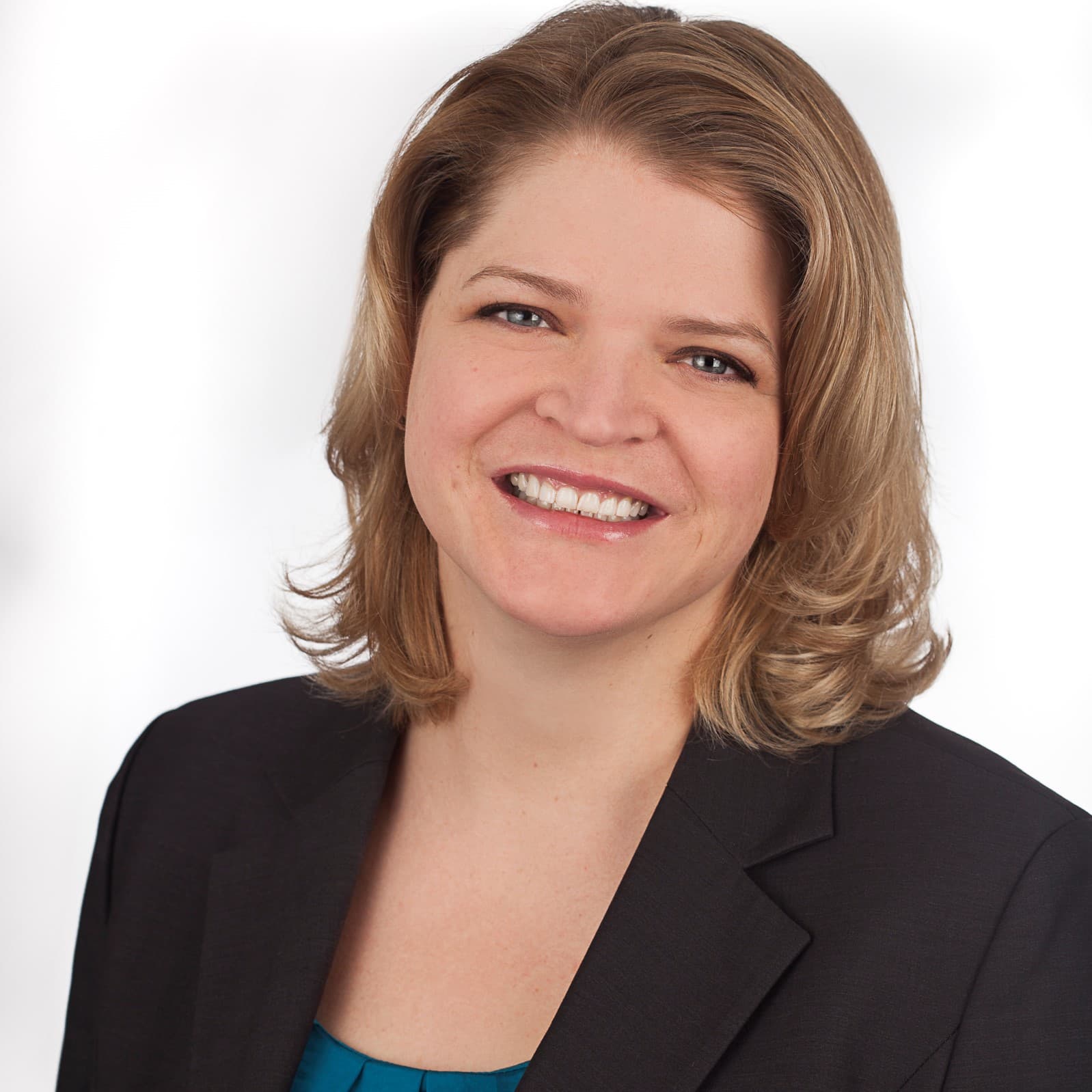 Tricia Williams headshot