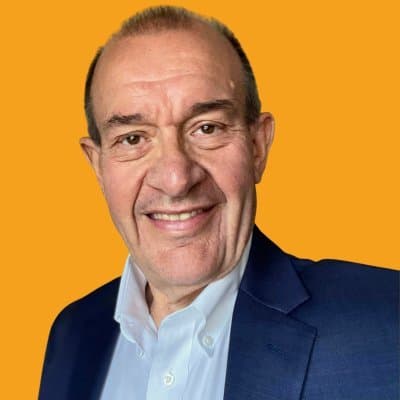Colin Shaw headshot